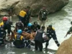 PELAJAR SMA TEWAS DI SUNGAI TASIKMALAYA