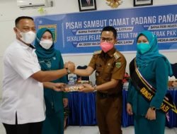 Camat dan Ketua TP-PKK PPB Diserah Terimakan