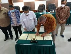 Wako Riza Falepi MoU Dengan Rektor Unand Untuk Pengembangan Universitas