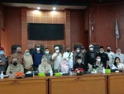 DEPOK GUGAT VAKSIN ANAK ANAK