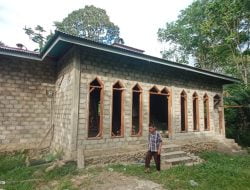 Donatur di Tunggu, Pembangunan Musholla Nurul Hidayah Terus Dikebut