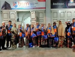 23 Warga Padang Panjang Berangkat Umrah