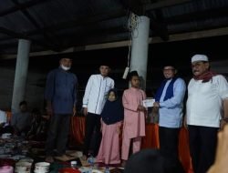 Santunan Anak Yatim Dihadiri Bupati Eka Putra dan Shadiq Pasadigoe