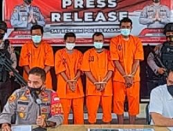 SINDIKAT MALING SAPI DAN KERBAU DI TANGKAP POLISI