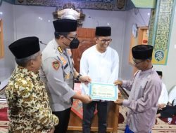 Tim Ramadhan Provinsi Sumbar Bantu Mesjid Istiqamah Kaniang Bukik Rp. 50,- Juta