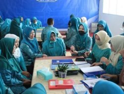 Dokter Fitria Kagumi Semangat Kader PKK Ngalau