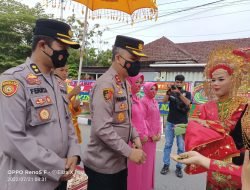 Polres Kota Solok Gelar Tradisi Pedang Pora Menyambut Kapolres Baru