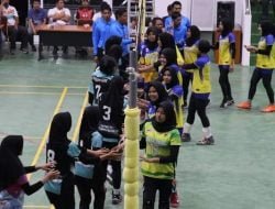 Tim Voli Putri  Dharmasraya dan Tanah Datar Raih Juara I, II