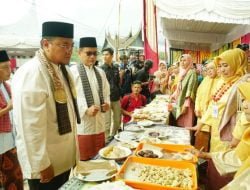Nagari Pandai Sikek Merupakan Nagari Penghasil Kain Tenun