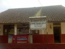 SD Negeri Banjarwangi Memprihatinkan