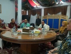 Bupati Eka putra : Tingkatkan Pelayanan Secara Bersama