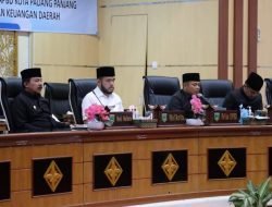 Wako Fadly Amran Sampaikan Jawaban Pandangan Umum Fraksi DPRD
