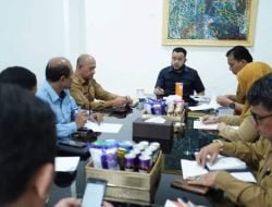 Tampung Aspirasi Warga, Wako Fadly Amran Gelar Rapat Internal OPD