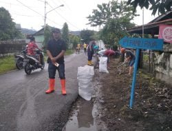 Kelurahan Gurun Laweh Nan XX Kecamatan Lubeg Laksanakan Program Padat Karya.