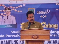 Wawako Asrul Resmikan Kampung KB Balai-Balai