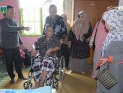 Tiga Warga Penyandang Disabilitas Terima Bantuan