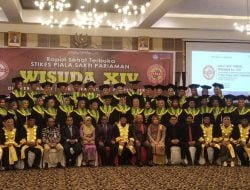 Wisuda ke XIV STIKes Piala Sakti Pariaman Luluskan 116 Wisudawan