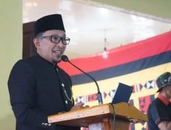 BUPATI EKA PUTRA IMBAU KHATIB, IMAM DAN USTAD DOA BERSAMA JAMAAHNYA