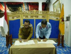 BUPATI DAN KEPALA KANWIL KEMENKUMHAM SUMBAR TANDATANGANI KESEPAKATAN