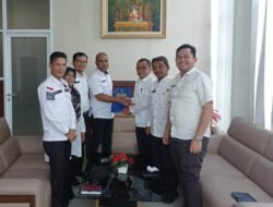 BUPATI SOLOK H EPYARDI ASDA MENUNJUK DENI PRIHATNI, ST., MT PLT ASISTEN II