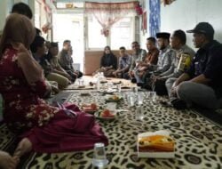 WAKO FADLY SERAHKAN SANTUNAN BPJS KETENAGAKERJAAN