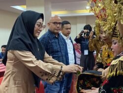 BIMTEK BRANDING PAREKRAF MELALUI MEDIA DIGITAL, PERKENALKAN SUMBAR