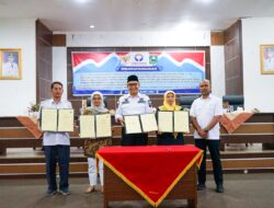 TINGKATKAN PELAYANAN PUBLIK ,PEMKAB SOLOK DAN OMBUDSMAN SERTA PA TEKAN MOU