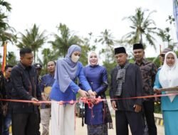 PEMKAB SOLOK DAN ANGGOTA DPR RI RESMIKAN JEMBATAN DAN BALIMAU
