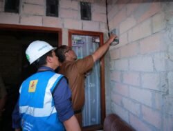 PENYAMBUNGAN LISTRIK GRATIS KABULKAN MIMPI MASYARAKAT MISKIN