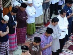 BERLOMBA-LOMBA MEMBANGUN MASJID