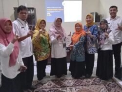 TIM SUPERVISI PERPUSNAS RI SAMBANGI DI PERPUSTAKAAN