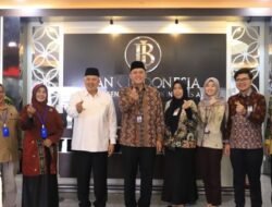 WAKO SOLOK BERSAMA KADIS PARIWISATA AUDENSI DENGAN KEPALA BANK BI