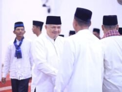 WAKO SOLOK HADIRI PERTEMUAN PANGGUNG PIDATO ADAT
