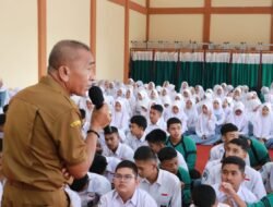 Kadiskominfo Junaidi Beri Pencerahan Saat P5  SMAN 3 Payakumbuh