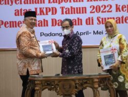 WAKO SOLOK KEMBALI MENERIMA PREDIKET OPINI WTP DARI BPK RI PERWAKILAN SUMBAR