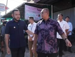 Anggota DPR Andre Rosiade Tinjau Operasi Pasar LPG 3 Kg Bersama Wali Fadly