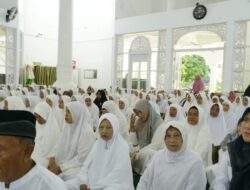 Bupati Eka Putra Lepas Keberangkatan 336 CJH