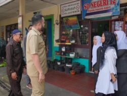 Wako Fadly Amran Tinjau SDN 12 Padang Panjang Barat