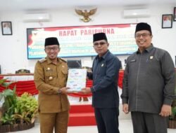 Delapan Fraksi Sampaikan Pandangan Umumnya