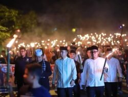 PAWAI 1000 OBOR WARNAI PENYAMBUTAN TAHUN BARU HIJRAH 1445 H DI KOTA SOLOK