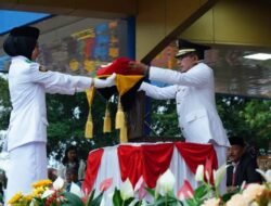 Upacara Penurunan Bendera Berjalan Khidmat dan Lancar