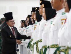 Bupati Eka Putra Kukuhkan 71 Anggota Paskibraka