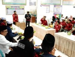 Bupati Eka Putra Lepas 86 Orang Jamaah Umrah