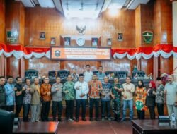 BUPATI SOLOK DAN DPRD KABUPATEN SOLOK TANDATANGANI KESEPAKATAN KUA, PPAS