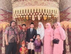 SELAMAT MENEMPUH HIDUP BARU SEMOGA LANGGENG SAMPAI AKHIR HAYAT