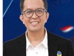 Pertandingan Sepak Bola Sumbar – Riau Dilapangkan Hijau “Perisai “