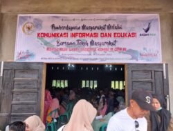 Anggota Komisi IX DPR-RICeramah Tentang Cek KLIK Obat Dan Makanan di Tiumang