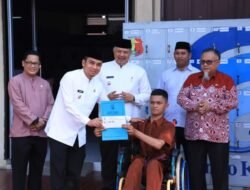 Wako-Wawako Serahkan Apresiasi Kepada Disabilitas Berprestasi Kota Solok