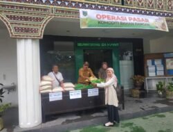 Kendalikan Inflasi, Disperdakop UKM Gelar Bazar Komoditi Pangan Murah