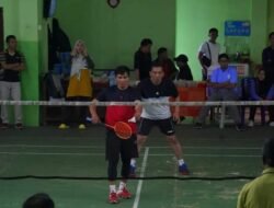 Ganda Putra PPB Ungguli Kominfo di Babak Penyisihan Badminton